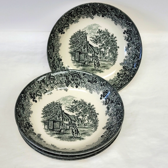 Wedgwood Other - Vintage Wedgwood Queens Ware bowls